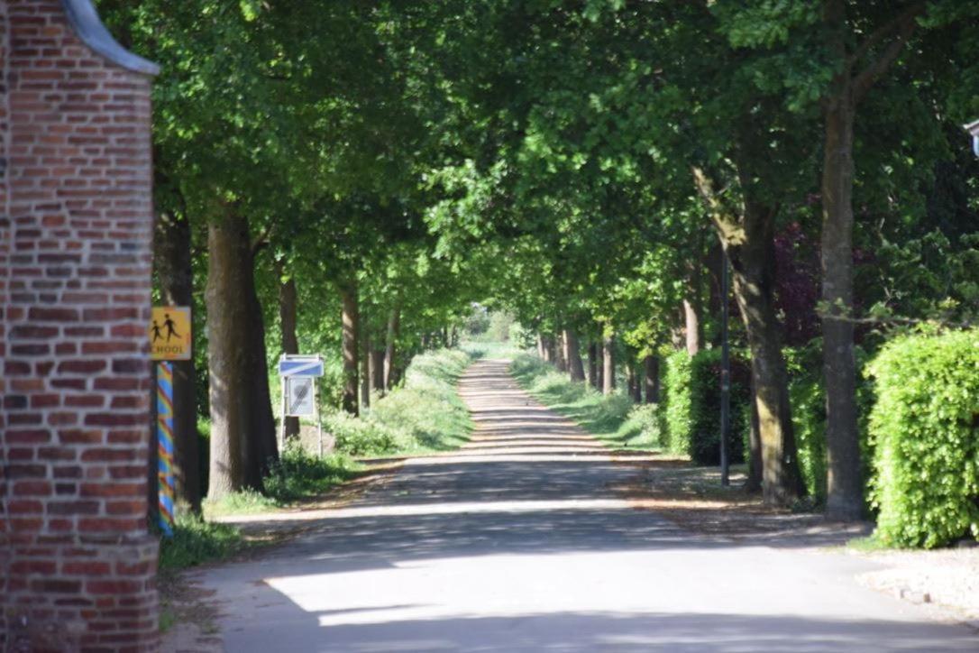 Landelijk Vakantiehuisje Alem Exterior foto