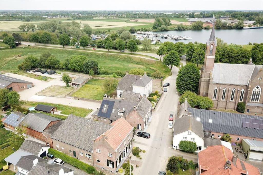 Landelijk Vakantiehuisje Alem Exterior foto